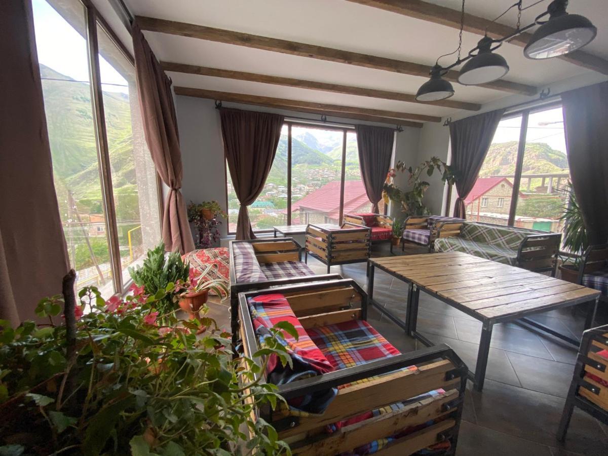 Veranda Guesthouse Kazbegi Dış mekan fotoğraf